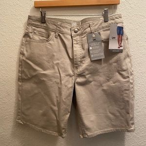 Size 14 beige Lee shorts